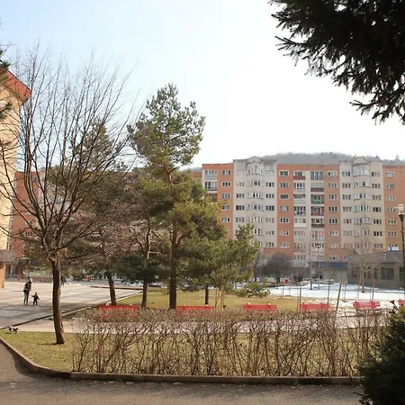 Cozy Apartment In Brasov Exterior photo